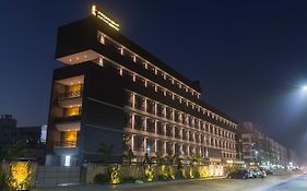 Prominent Corporate Residency